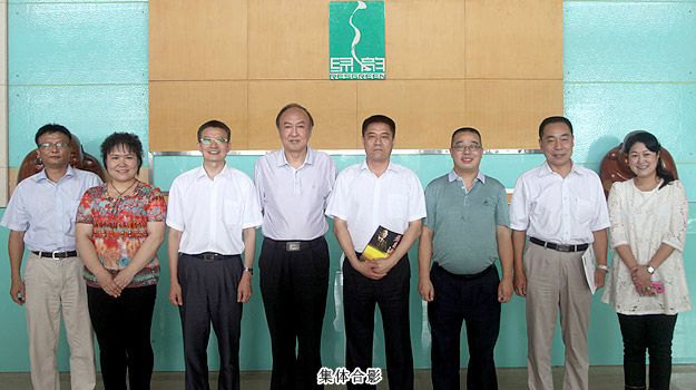 國(guó)務(wù)院扶貧辦社會(huì)扶貧司副司長(zhǎng)劉書(shū)文一行蒞臨綠之韻集團(tuán)考察指導(dǎo)