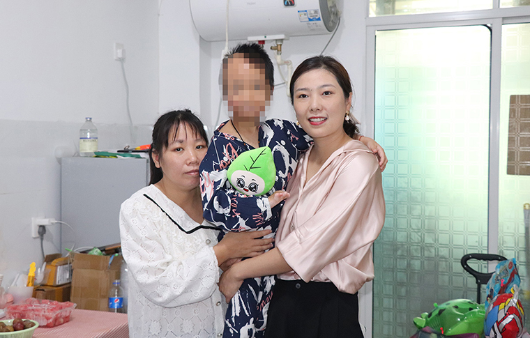 圓夢(mèng)行動(dòng)送真情 濃濃關(guān)愛(ài)暖人心｜綠之韻公益基金會(huì)看望慰問(wèn)燙傷兒童