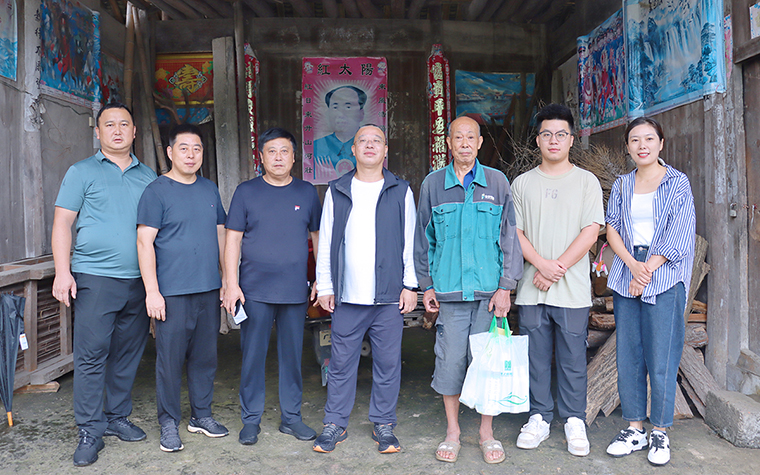 夢(mèng)想照進(jìn)現(xiàn)實(shí) | 綠之韻公益基金會(huì)攜手湖南省慈善總會(huì)“愛(ài)心改變命運(yùn)”第二站走進(jìn)安化